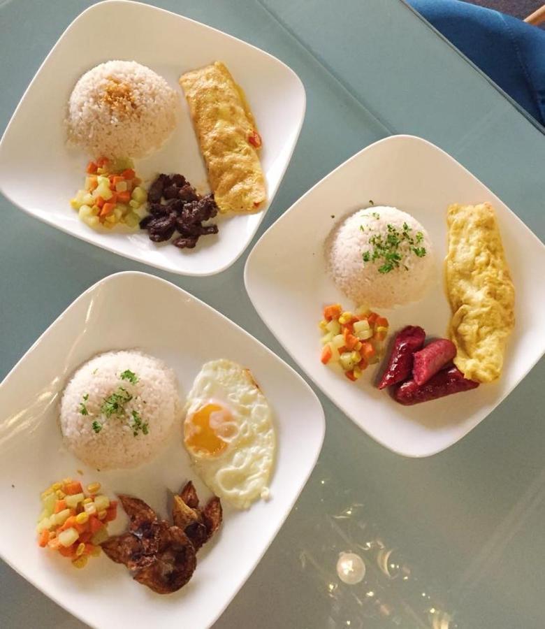 Tely'S Bed & Breakfast Iloilo Powered By Cocotel Exterior foto