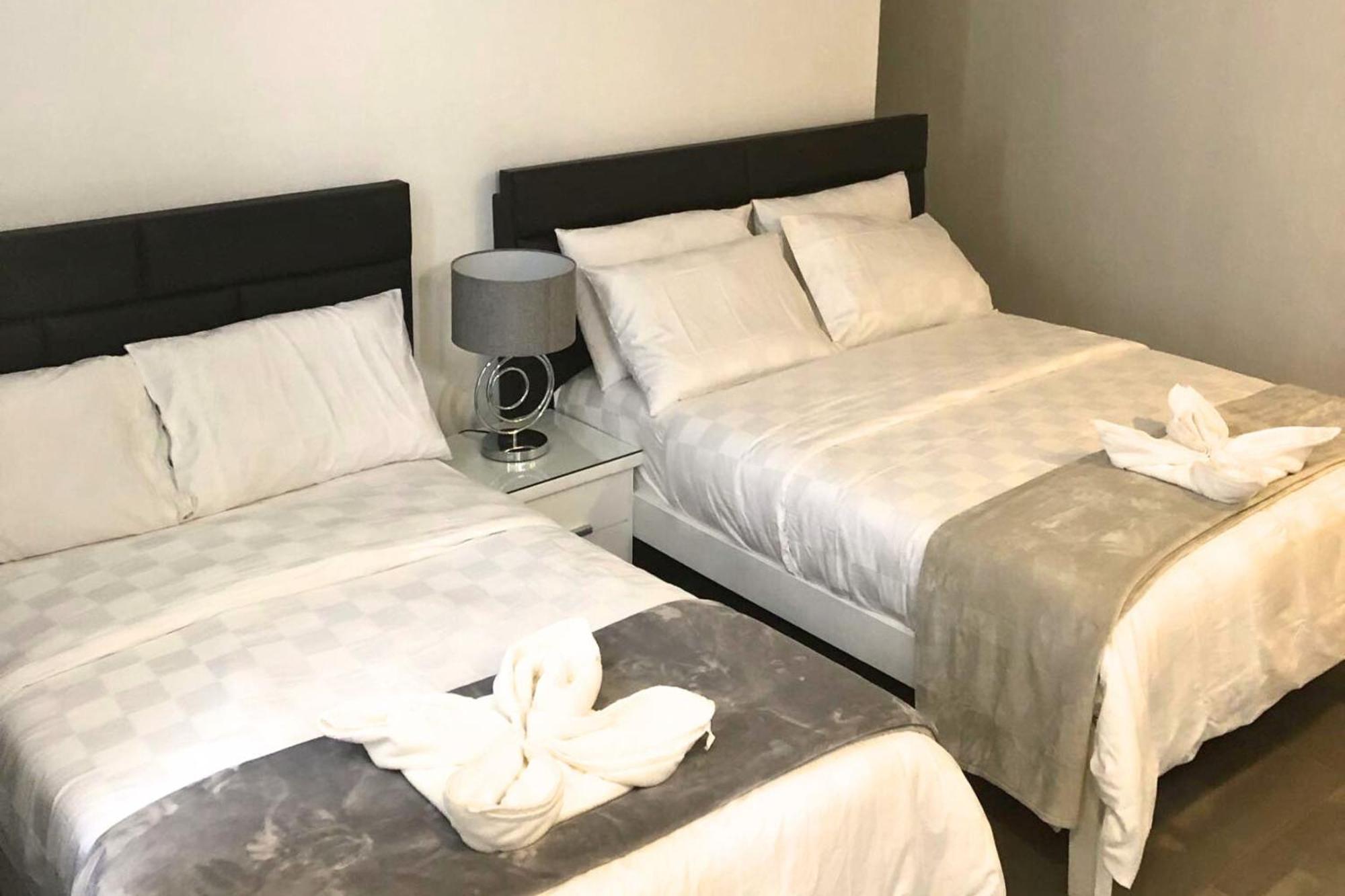 Tely'S Bed & Breakfast Iloilo Powered By Cocotel Exterior foto